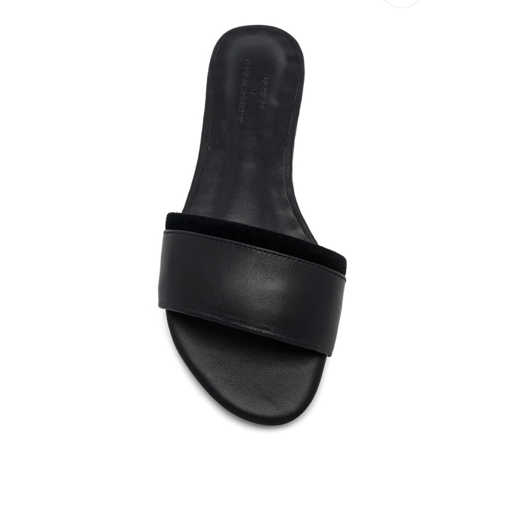 Chrissy Teigen x REVOLVE Bennett flat -Worn once!